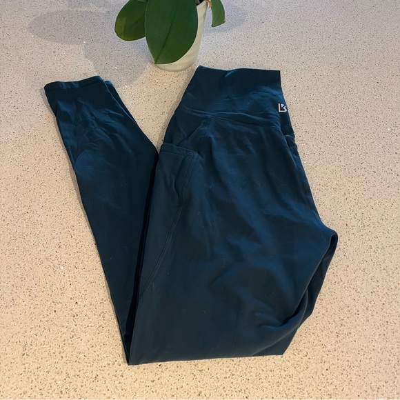BuffBunny Sz S Rosa Pocket Leggings in Teal Me More Size Small - Picture 5 of 16